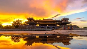 UE TRAVEL GUIDE: DISCOVER THE TIMELESS AND PEACEFUL ANCIENT IMPERIAL CAPITAL