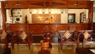 angkor-holiday-hotel2