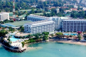 Dusit Thani Pattaya