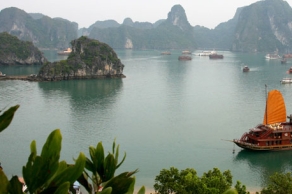 Jasmine Cruise Halong 