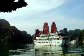 Victory Cruise Halong
