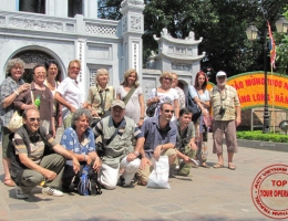 KARA group from Romania (Laos, Vietnam, Cambodia, Thailand, Myanmar 21 days).