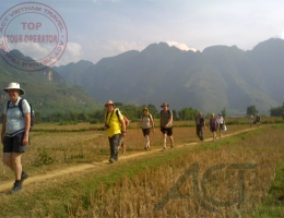 World wide tropical group from Toronto, Canada (Taste of Indochina 18 days).