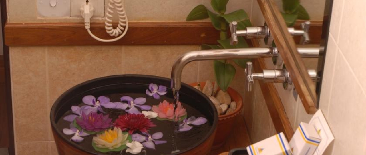 hotelamazingnyaungshwe2