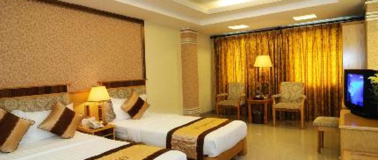 tanhailonghotelandspa2