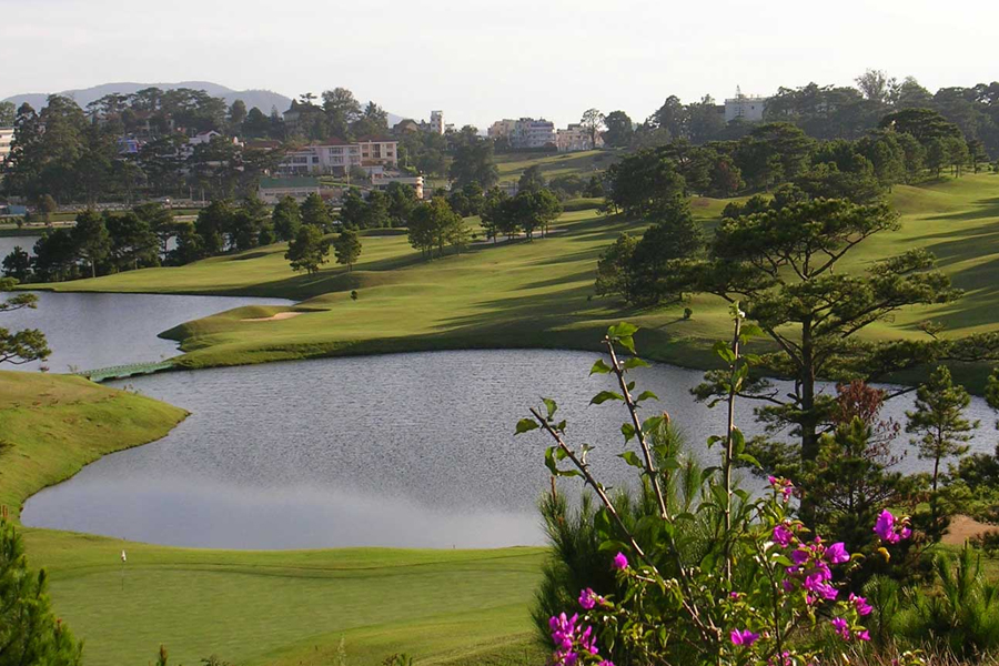 Golf Tourism In Vietnam