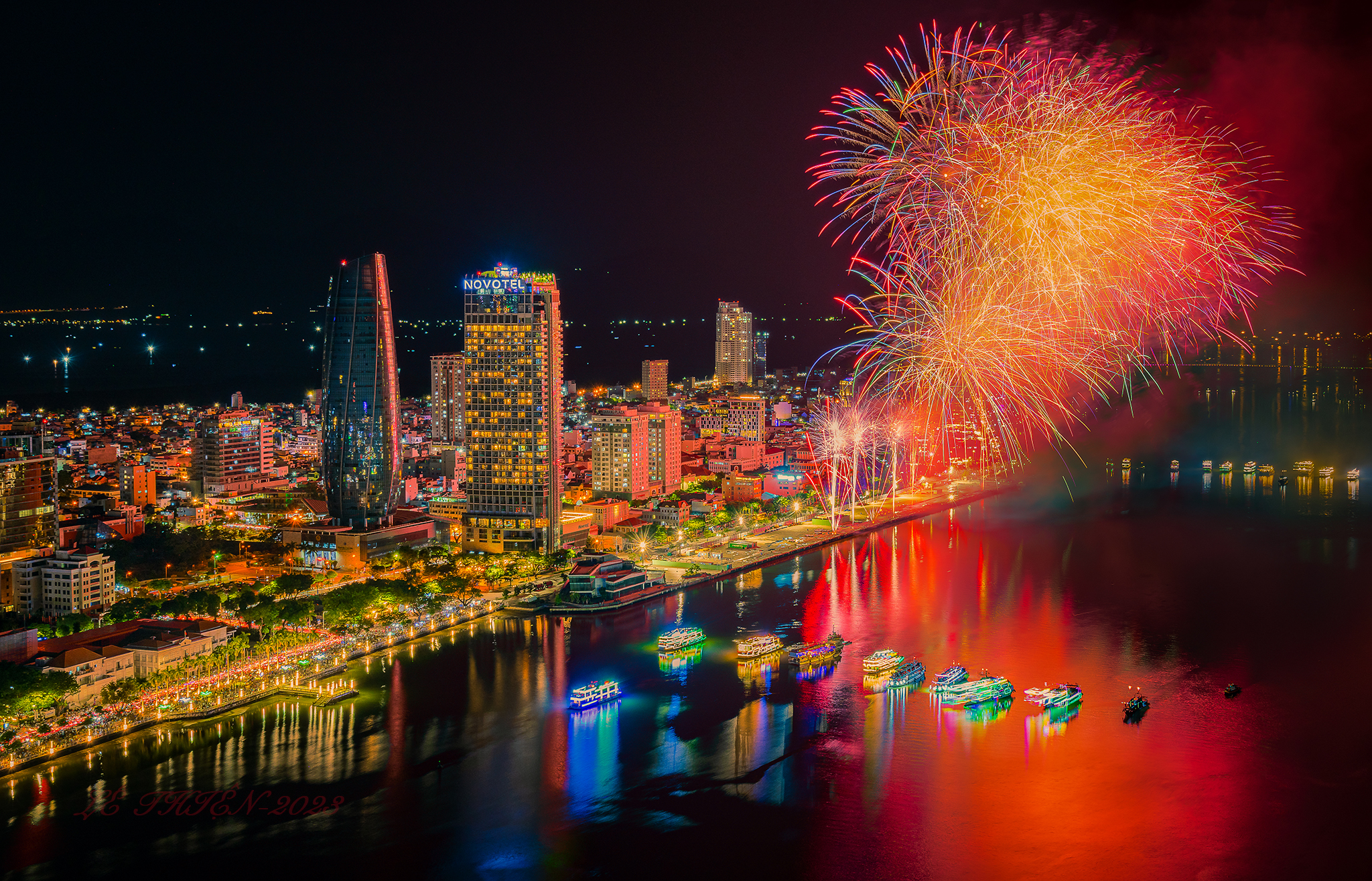 Discovering the Da Nang International Fireworks Festival by the Sea