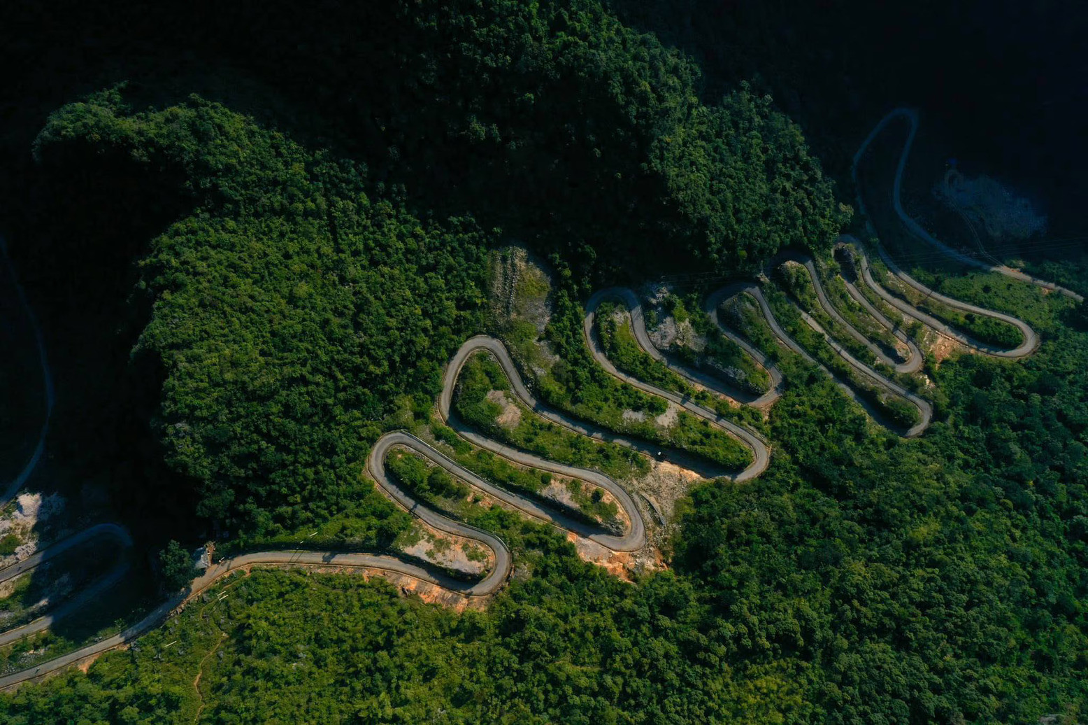 Four Great Mountain Passes in Vietnam