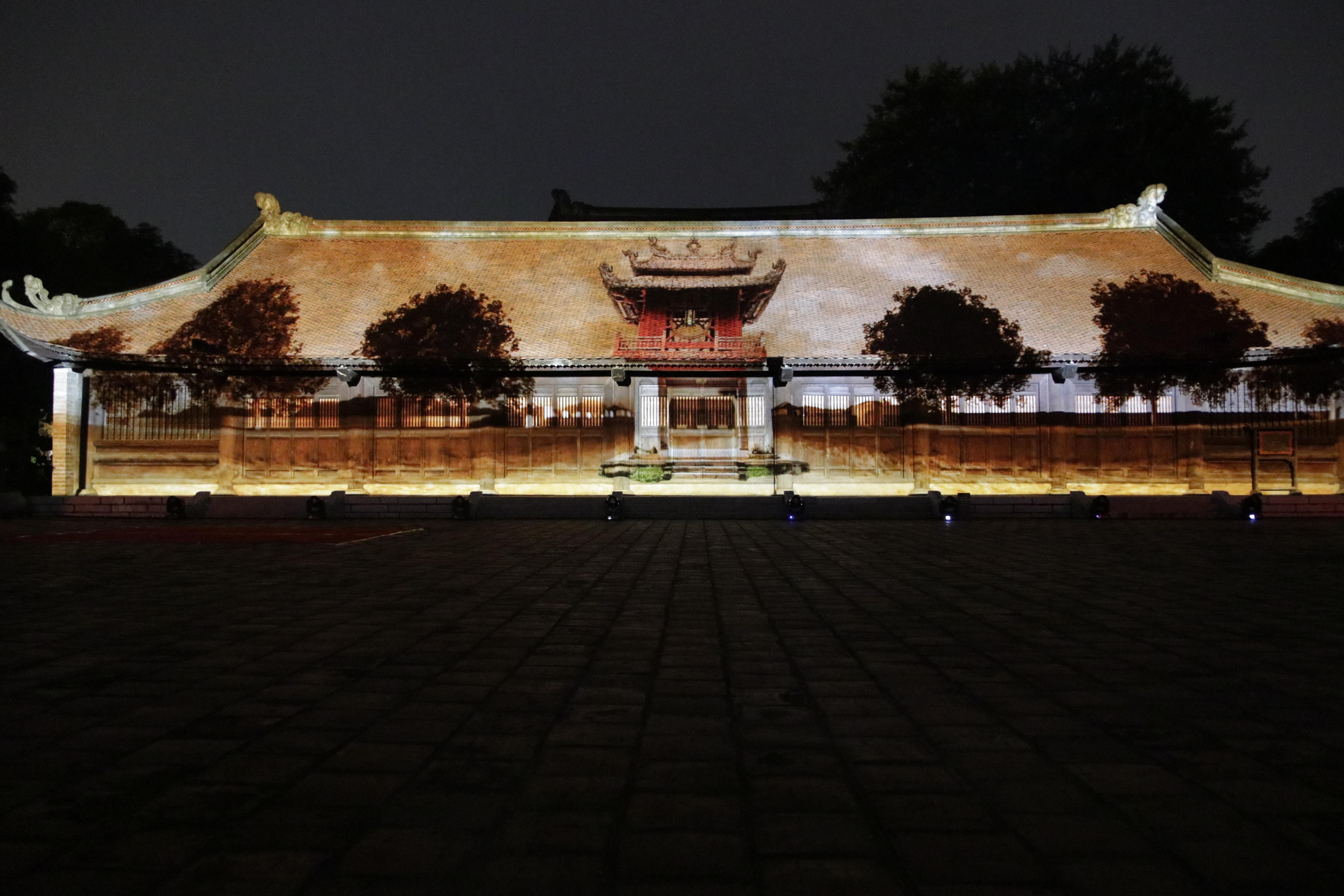 The Temple of Literature Night Tour: A Magical Cultural Experience 