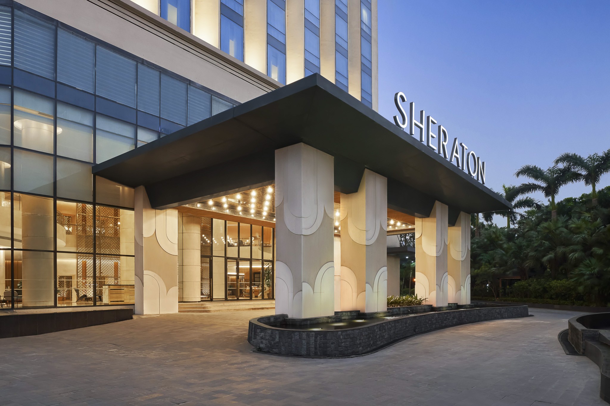 Sheraton Hanoi West – Closest Luxury Stay to the Venue