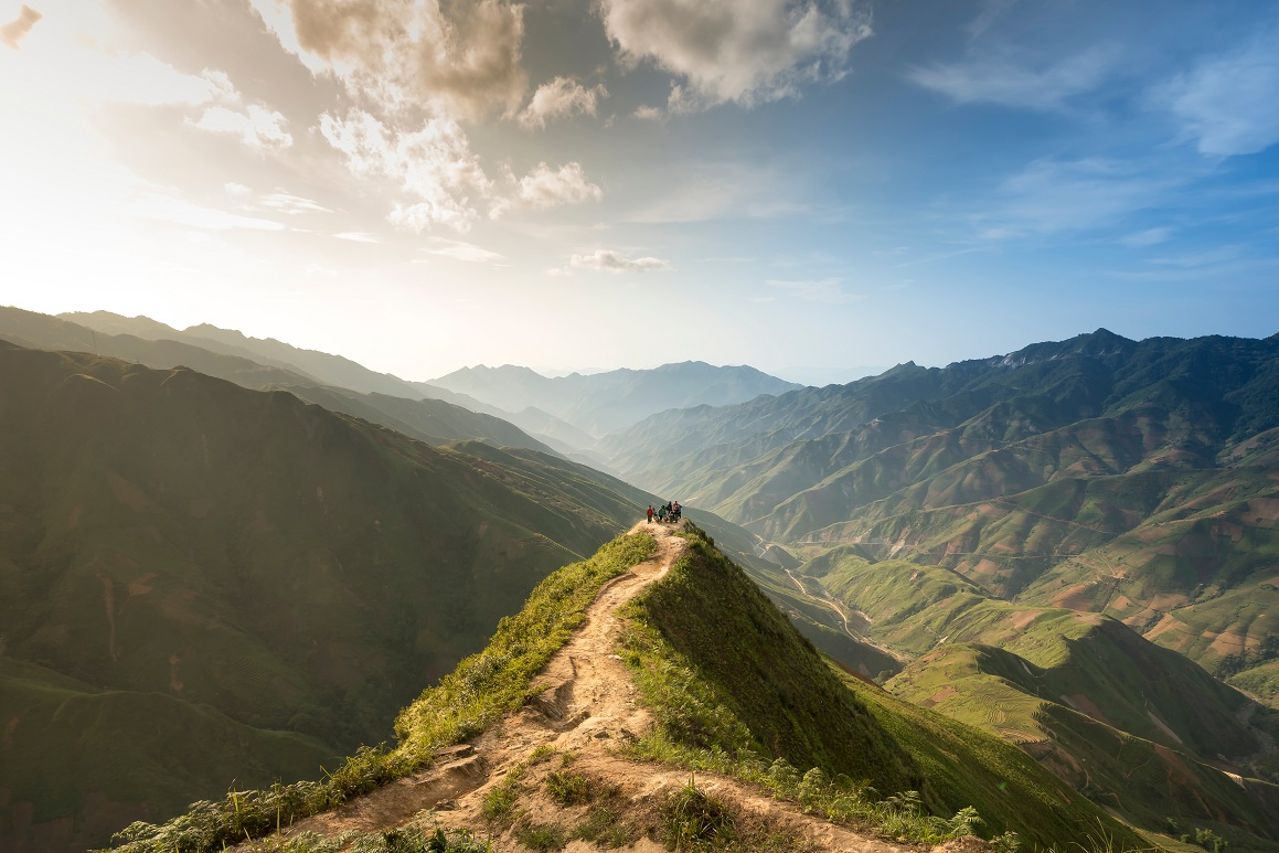 Dinosaur Spine Ridge and Mountain Landscapes