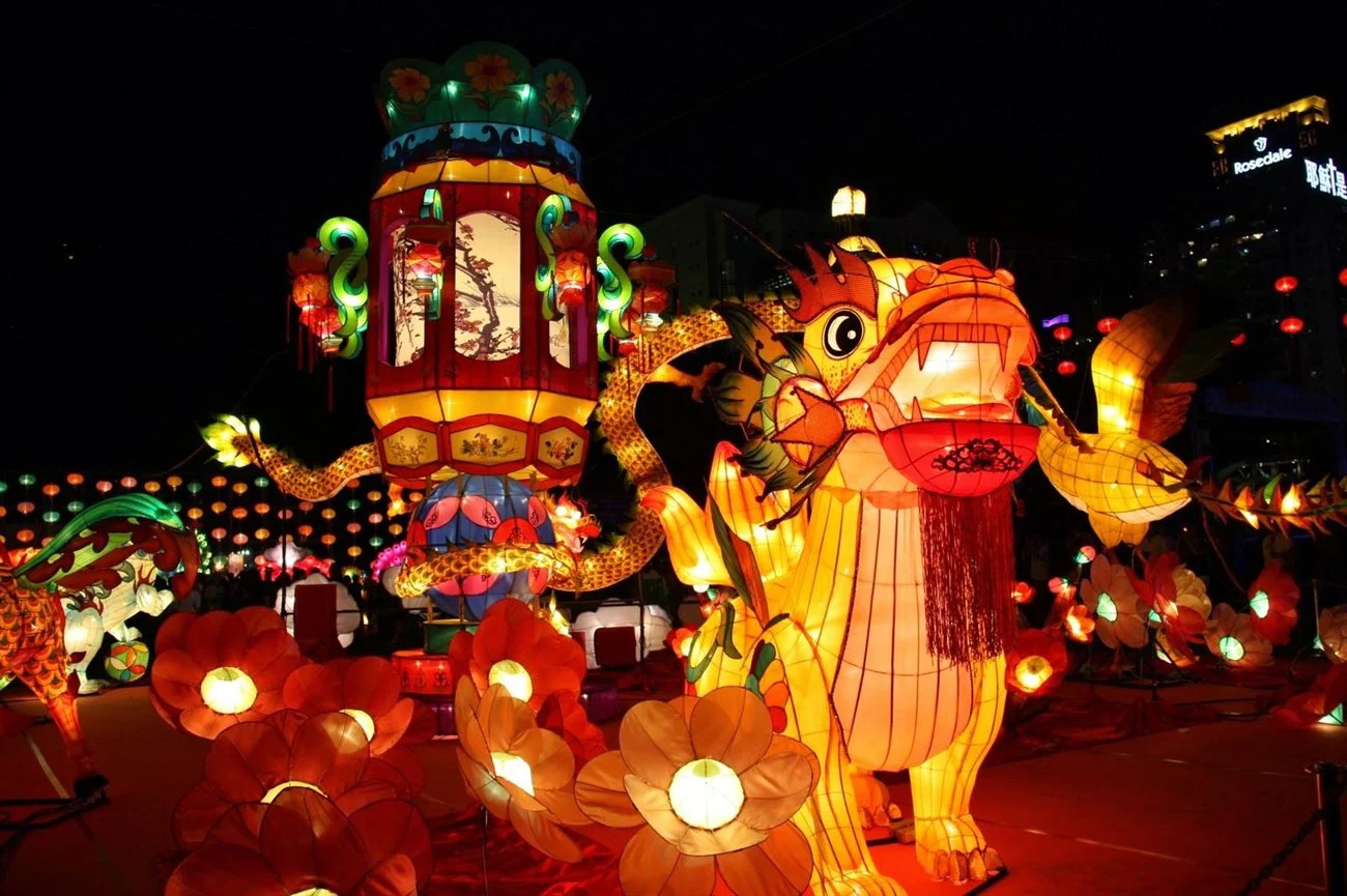 How Travelers Can Celebrate Tet Trung Thu Like a Local